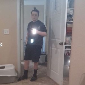 Meet your Posher, Kenneth